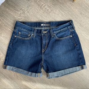 LEVI’S Jean shorts